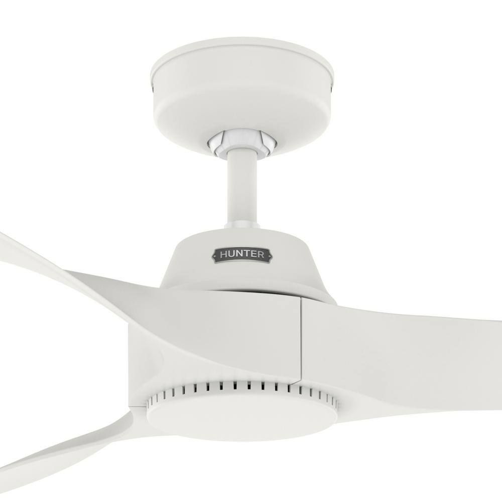Hunter Fan 52 inch Casual Fresh White Outdoor Ceiling Fan with 3 Blades and No Light (Certified Refurbished)